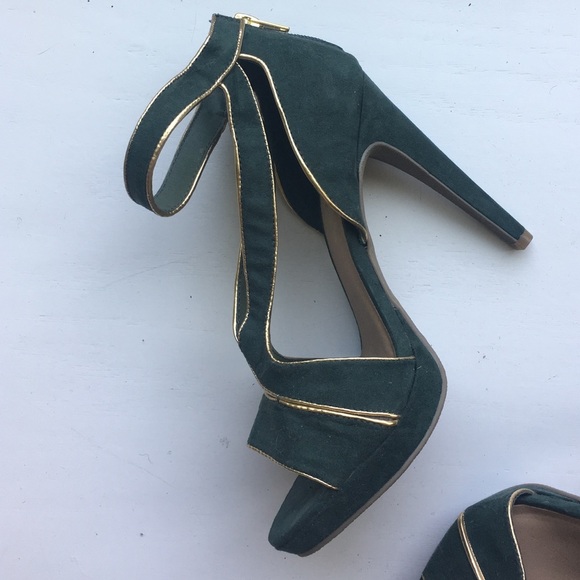 Forever Heels - Picture 7 of 7